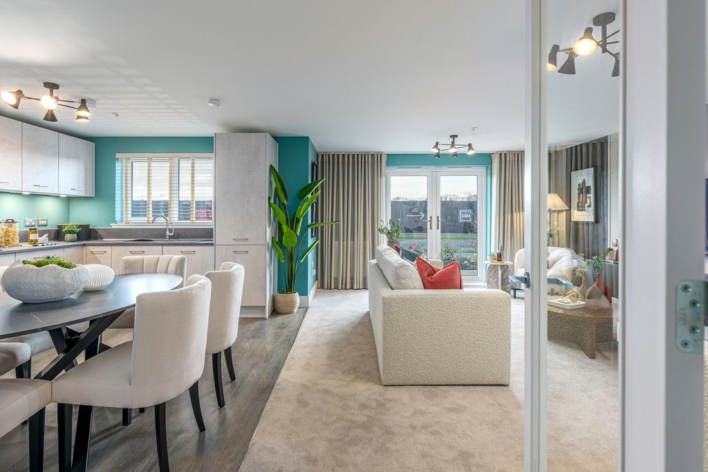 Property photo 2 of 18 West Craigs
