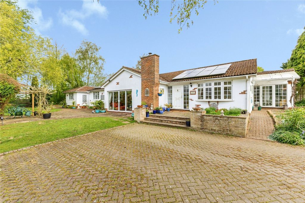 Property photo 1 of 33 Front