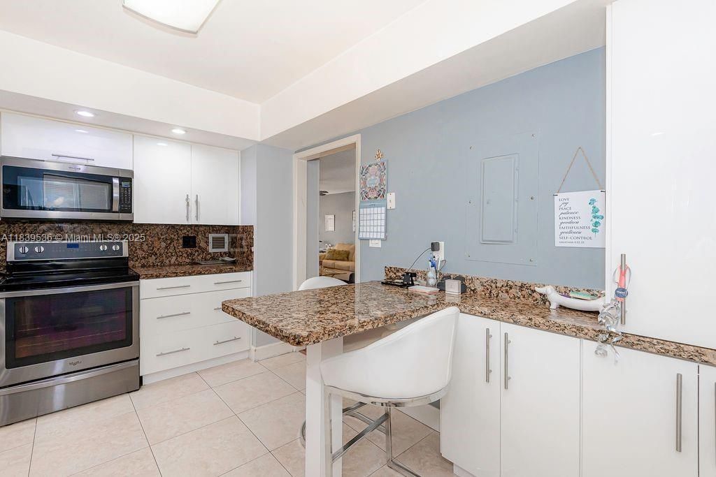 Property photo 2 of 21 <Alttext/>