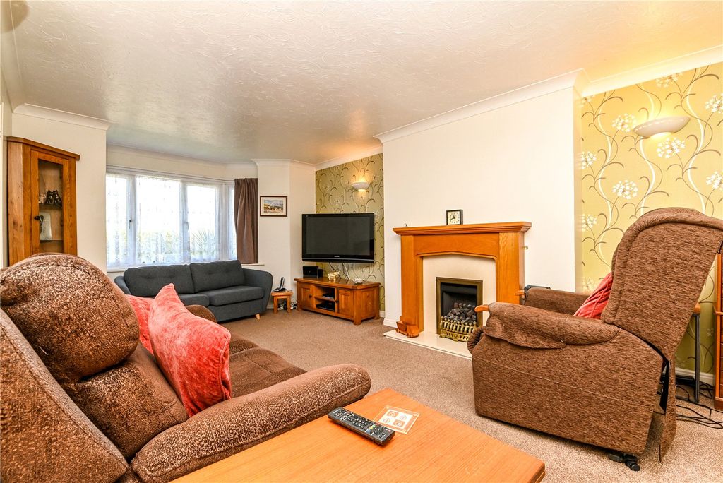 Property photo 3 of 21 Picture No. 06