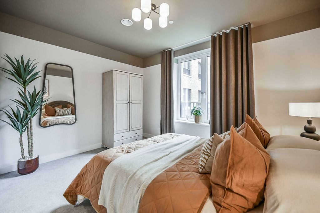 Property photo 2 of 23