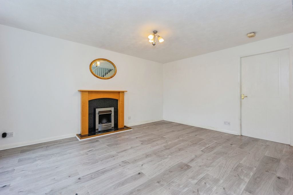 Property photo 2 of 31 Pbox-Img.Jpg