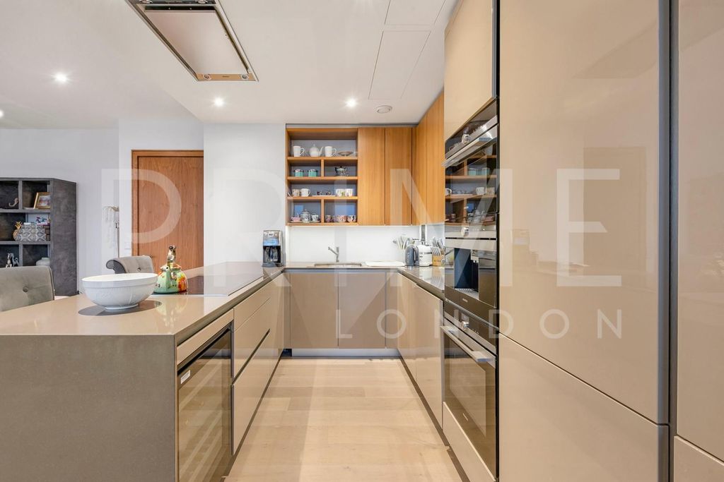 Property photo 3 of 14 Fd Wm8.Jpg