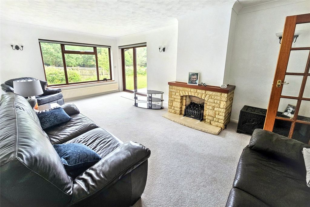 Property photo 3 of 23 Picture No. 53