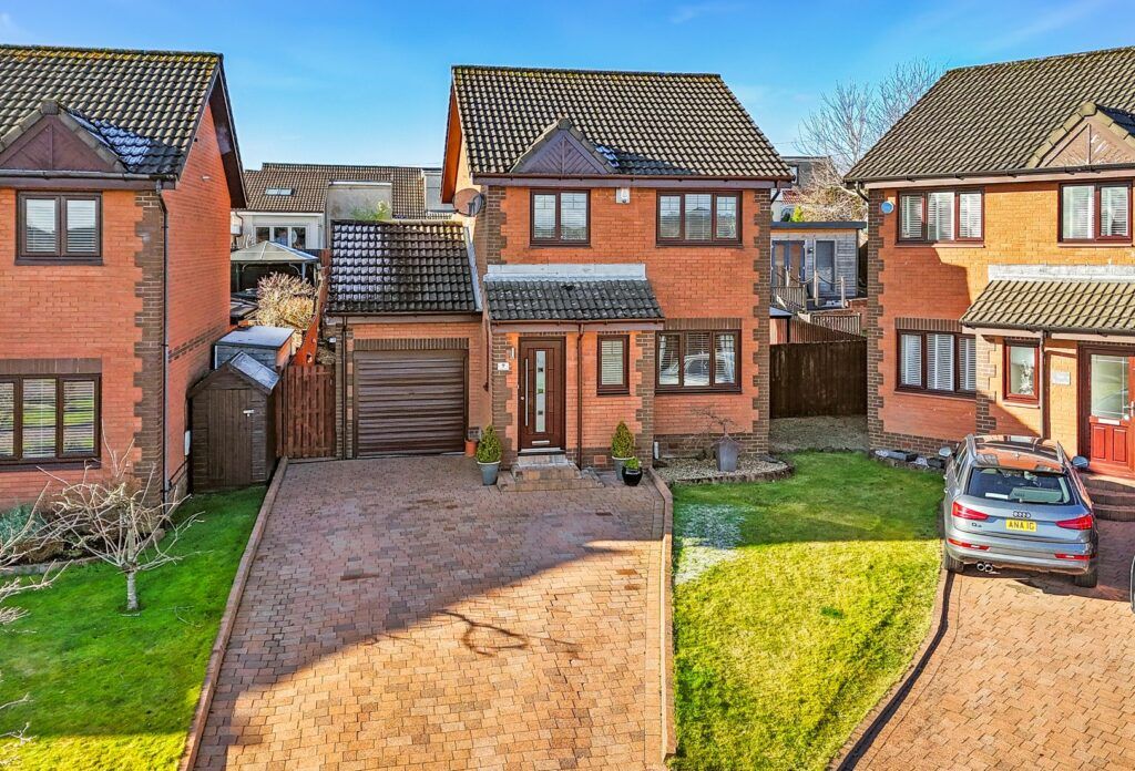 Property photo 1 of 21