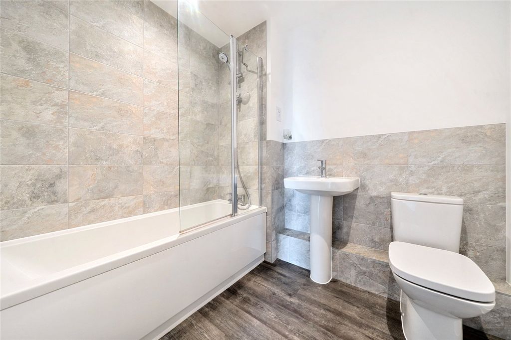 Property photo 3 of 12 Picture No. 05