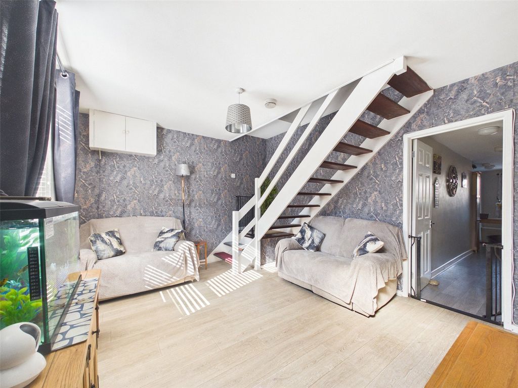 Property photo 2 of 14 Picture No. 02