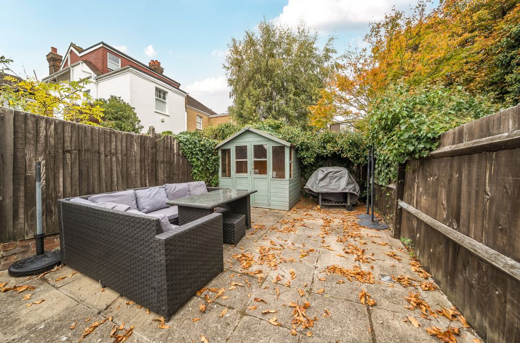 Property photo 3 of 19 1369287-18-68F20F...