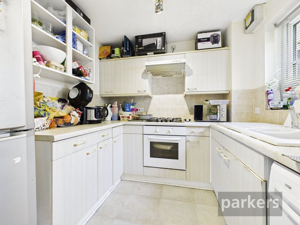 Property photo 3 of 14 Picture No. 12