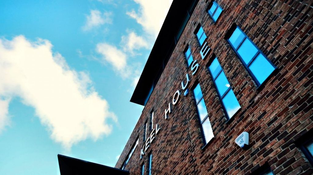 Property photo 2 of 7