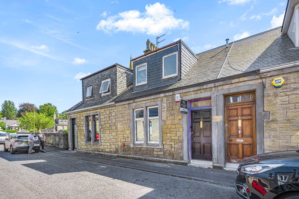Property photo 1 of 33 4442850