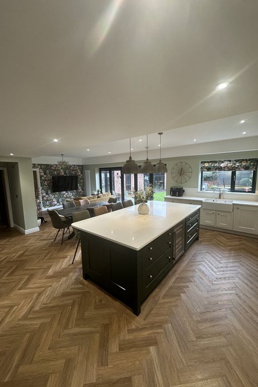 Property photo 2 of 38