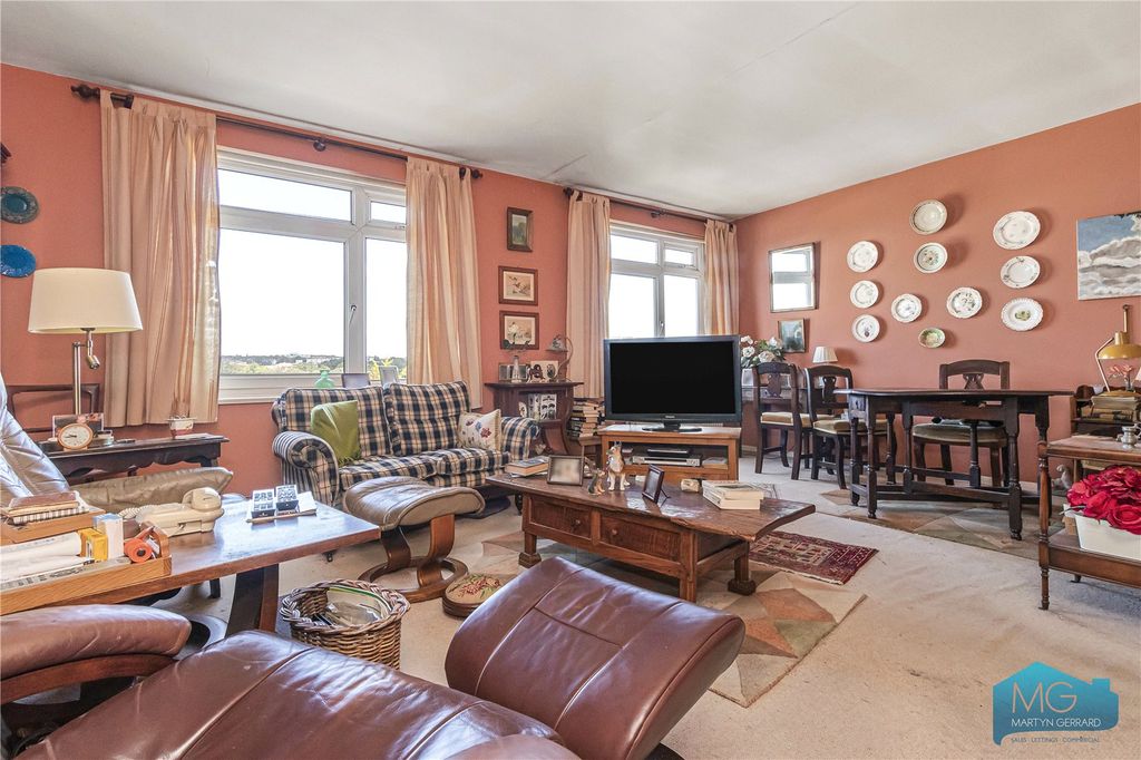 Property photo 3 of 13 Picture No. 07