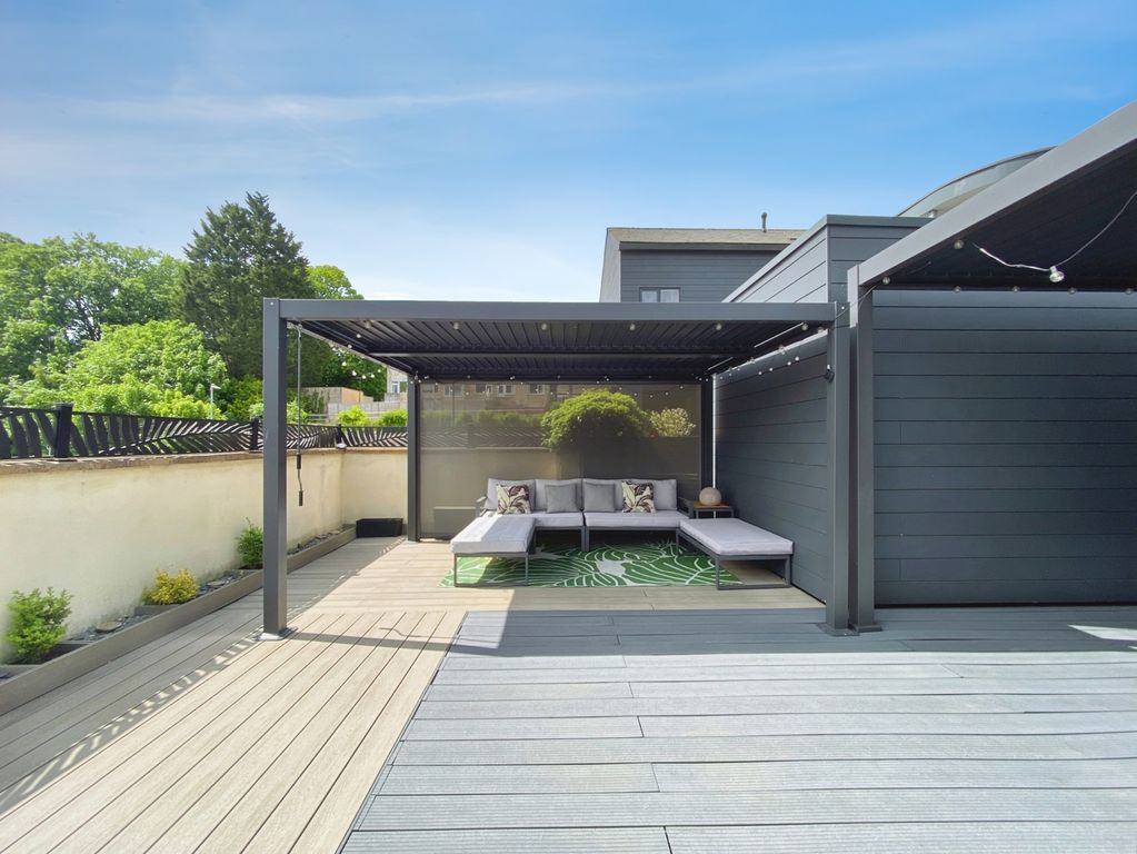 Property photo 1 of 19 Pbox-Img.Jpg