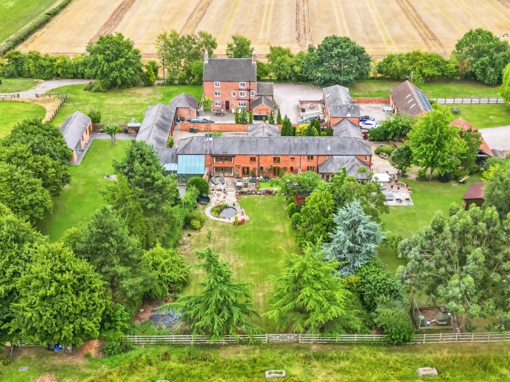 Property photo 1 of 26