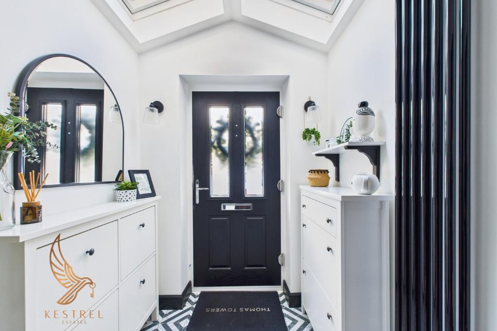 Property photo 2 of 22 22.Png