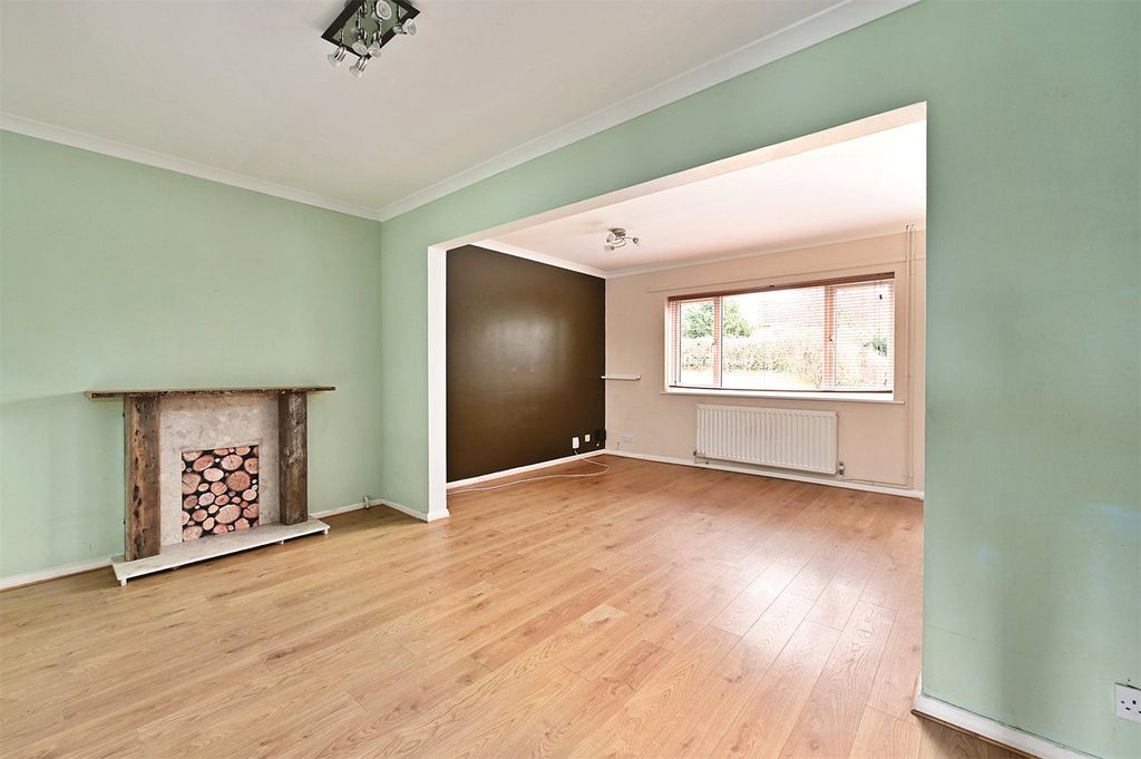 Property photo 3 of 12 Picture No. 05