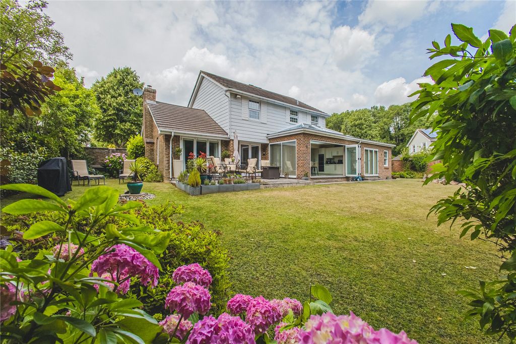 Property photo 2 of 21 Picture No. 02