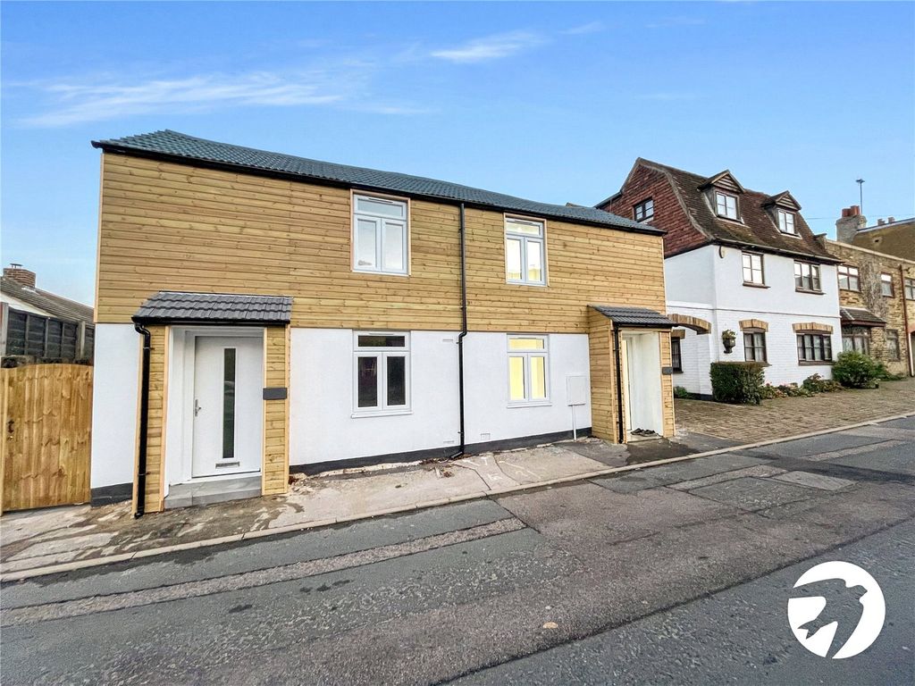 Property photo 1 of 15 Picture No. 11