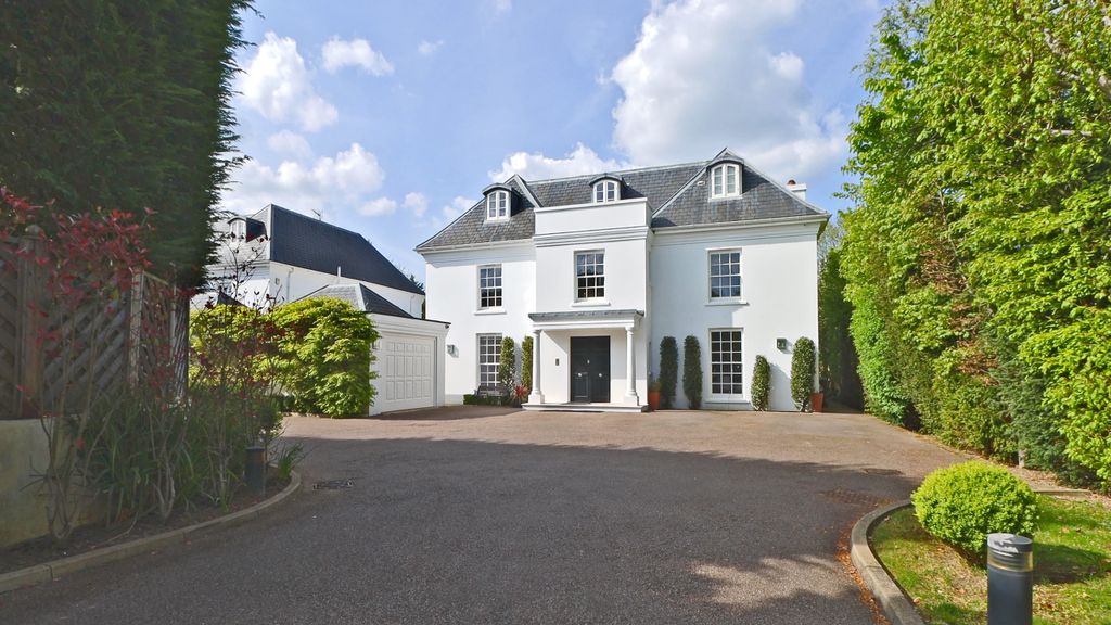 Property photo 1 of 28 0025