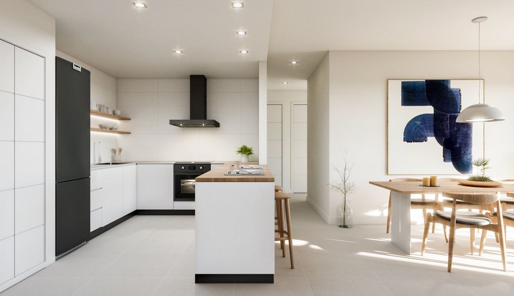 Property photo 3 of 14 Photo 2