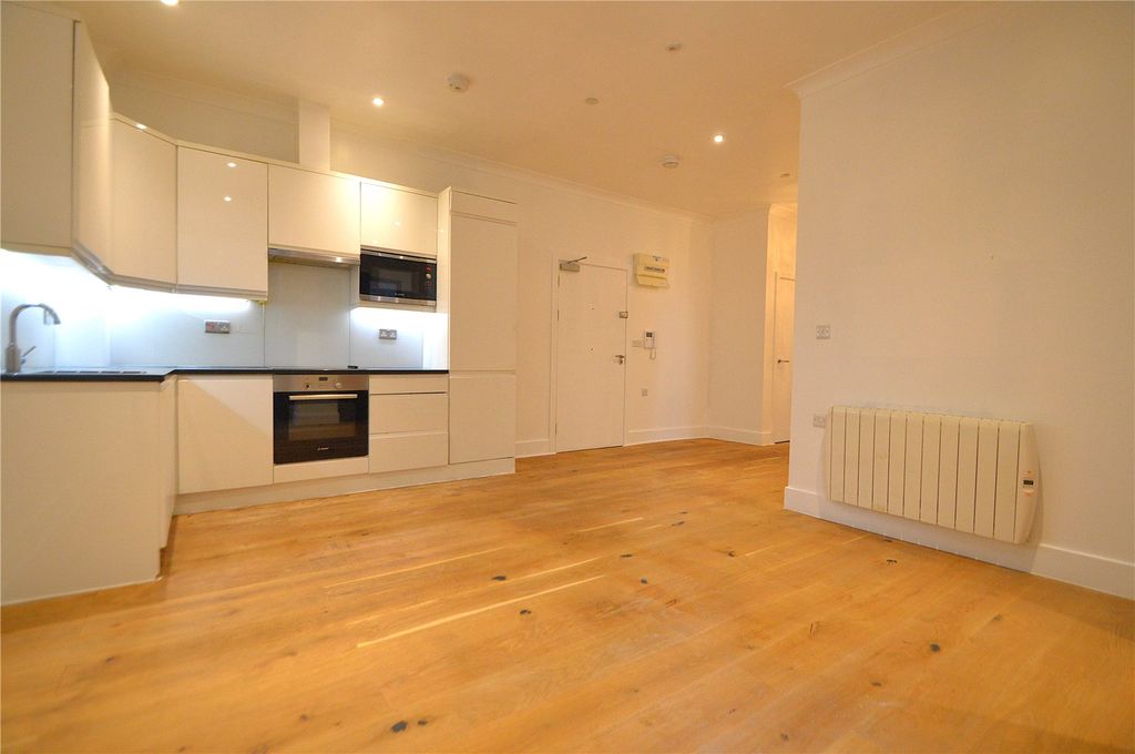Property photo 3 of 11 Picture No. 07