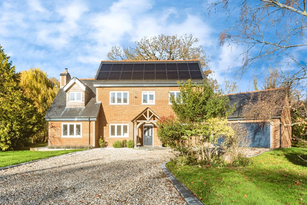 Property photo 1 of 35 Pbox-Img.Jpg