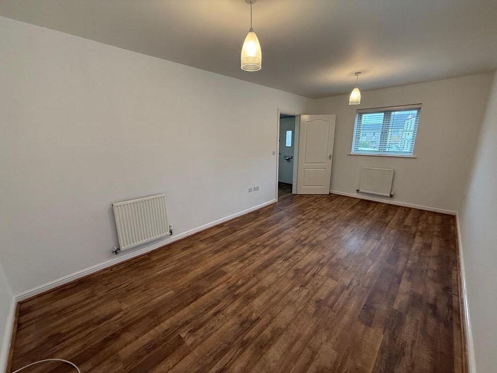 Property photo 2 of 19 Not Specified