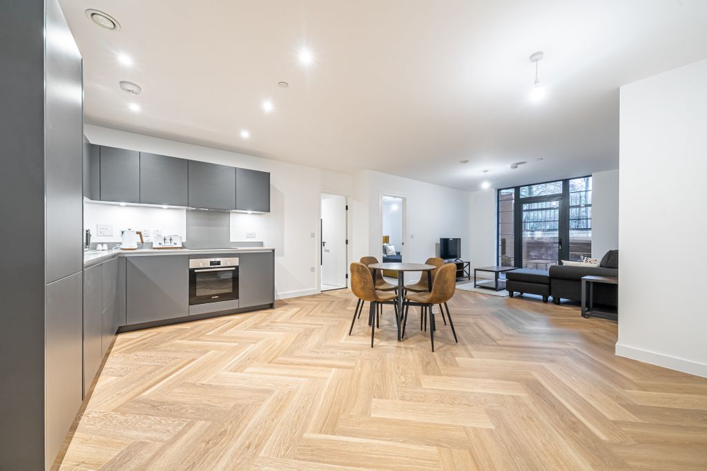 Property photo 2 of 16 Dsc06417-Hdr