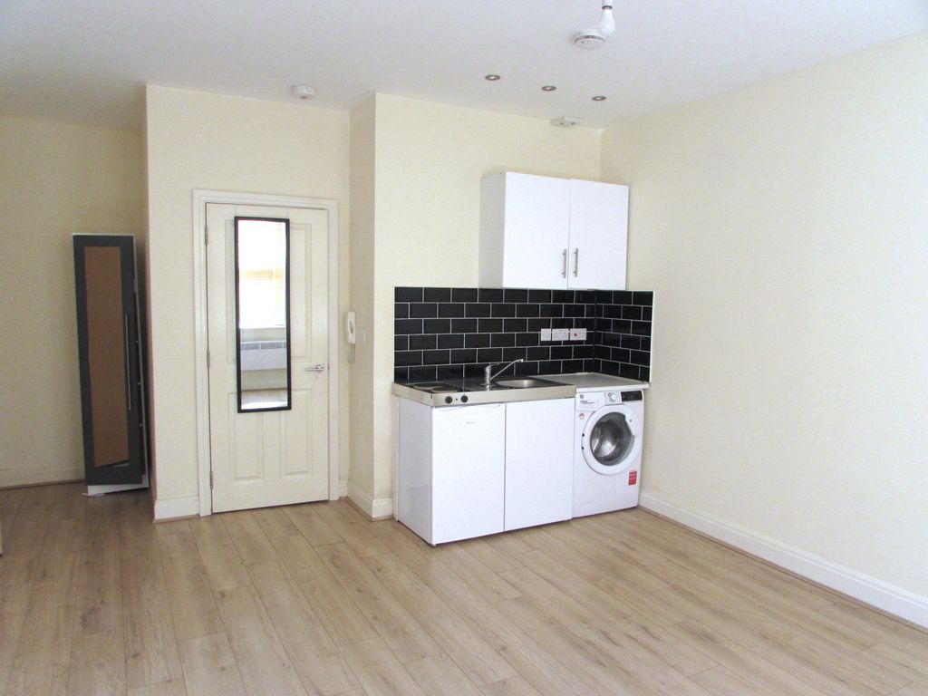 Property photo 2 of 4 Gallery