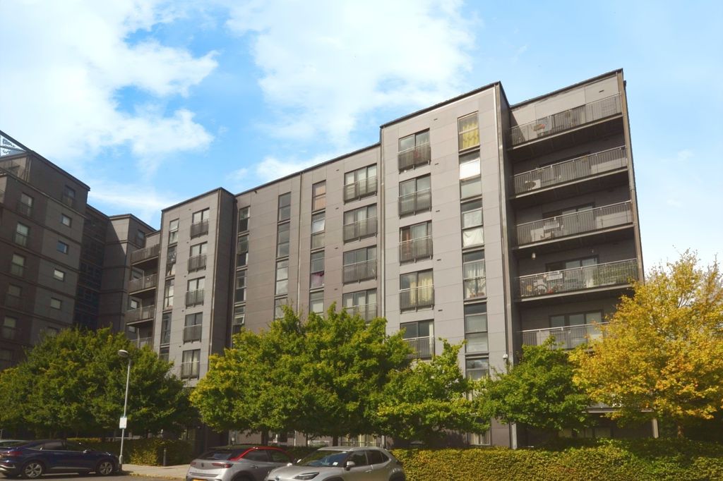 Property photo 1 of 9 Picture No. 11