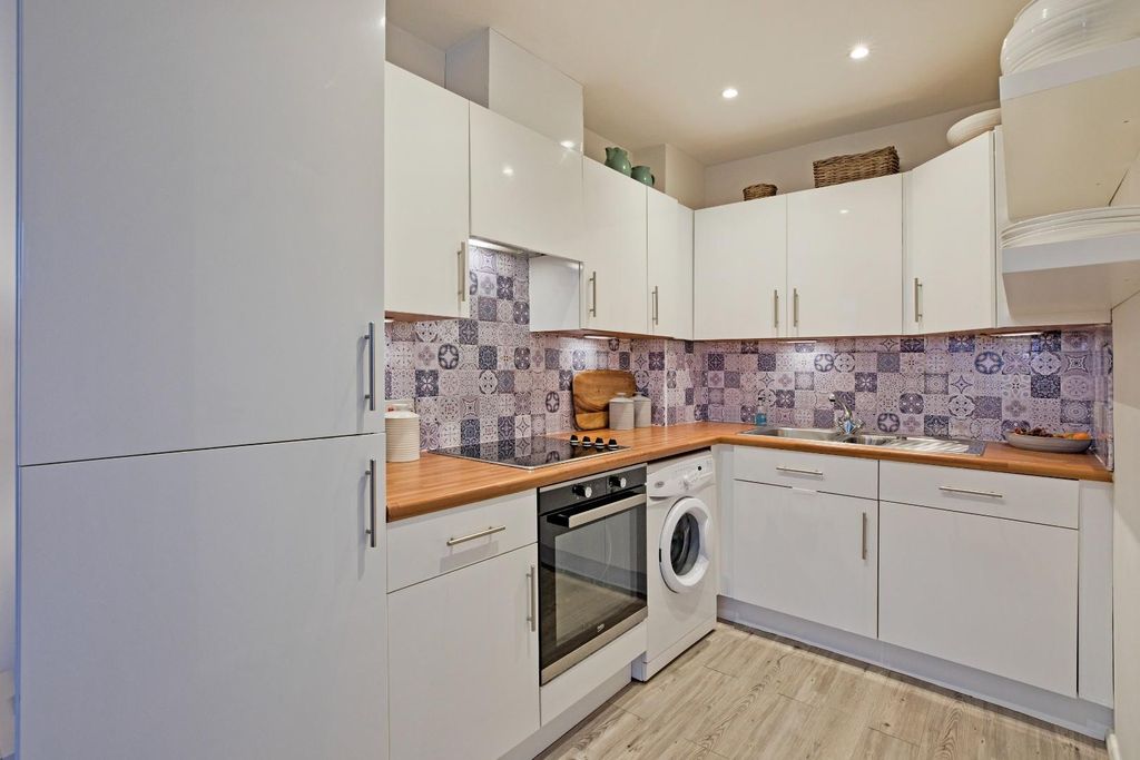 Property photo 3 of 26 Img_8840.Jpg