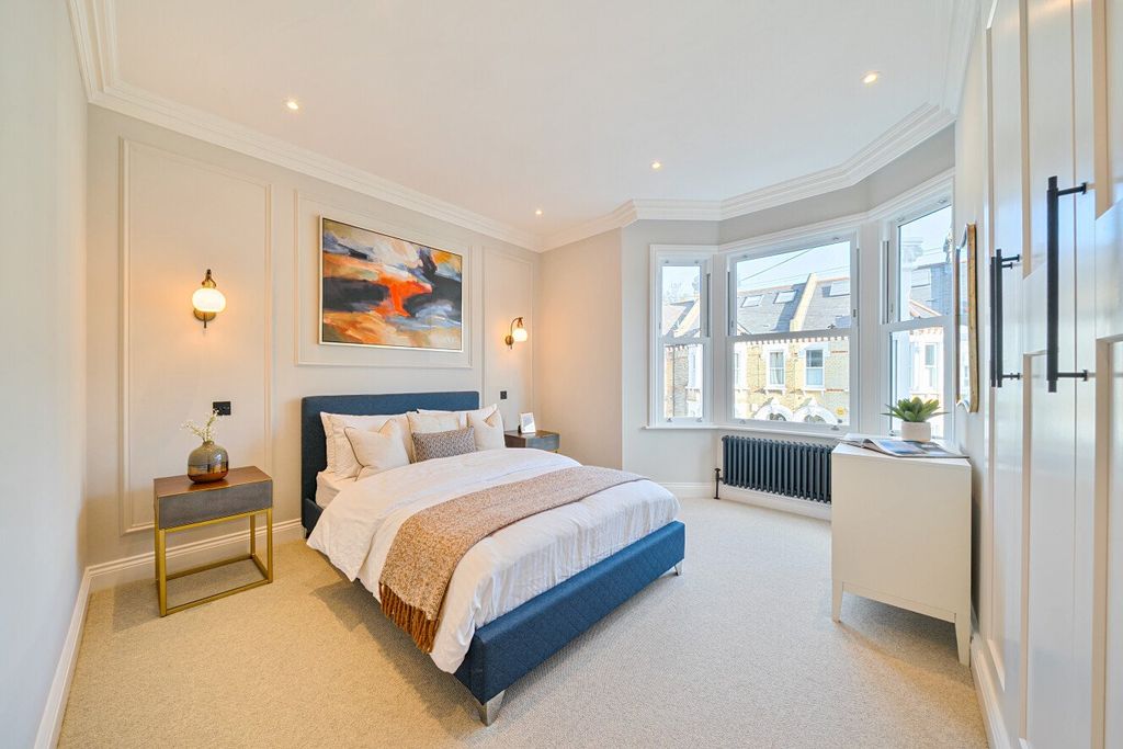 Property photo 3 of 10 Picture No. 14