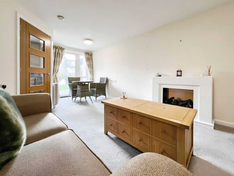 Property photo 2 of 13 Photo 12