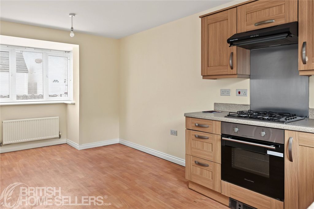 Property photo 3 of 15 Picture No. 04