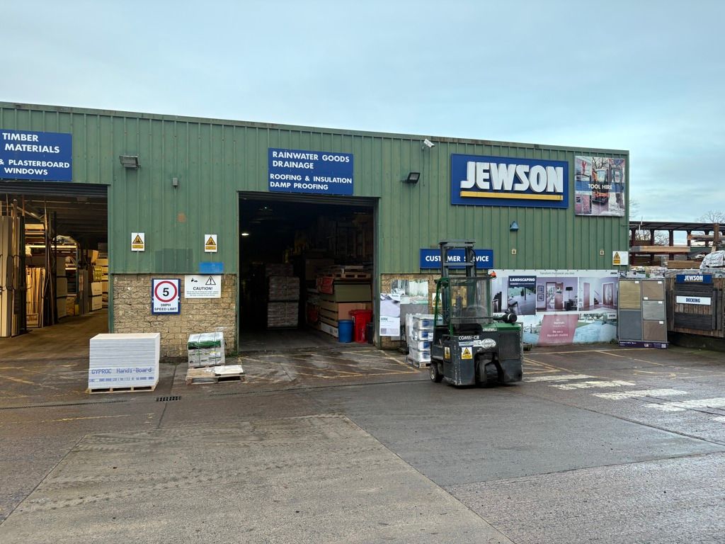 Property photo 2 of 7 Photo 1