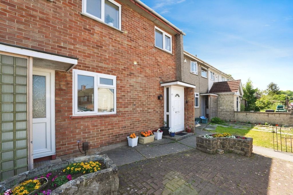 Property photo 1 of 10 Picture No. 01