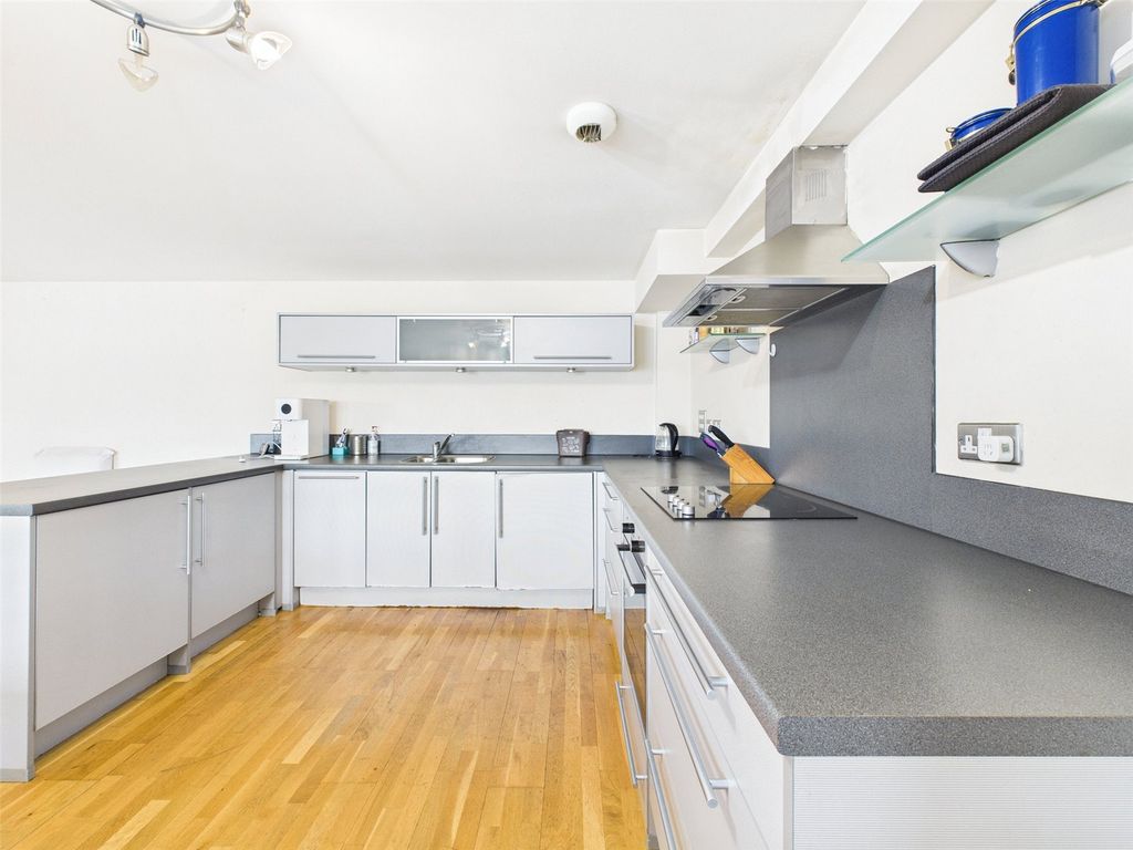 Property photo 3 of 13 Picture No. 05