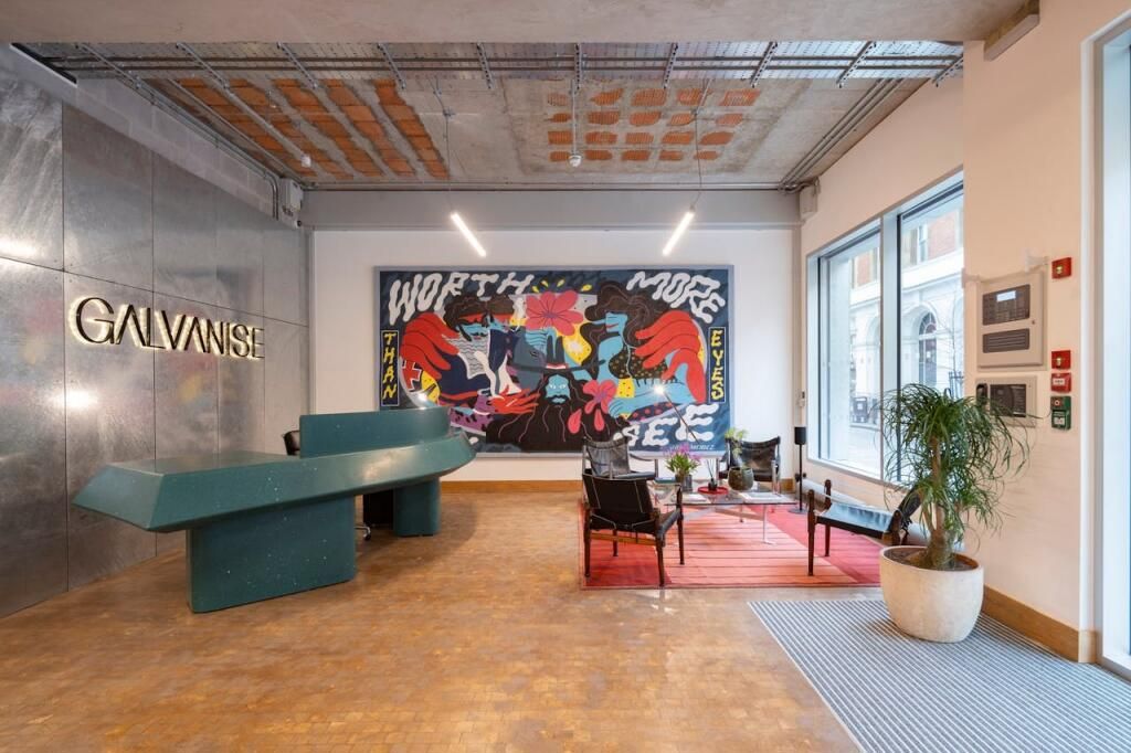 Property photo 3 of 9 Photo 5