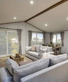 Property photo 2 of 5 1