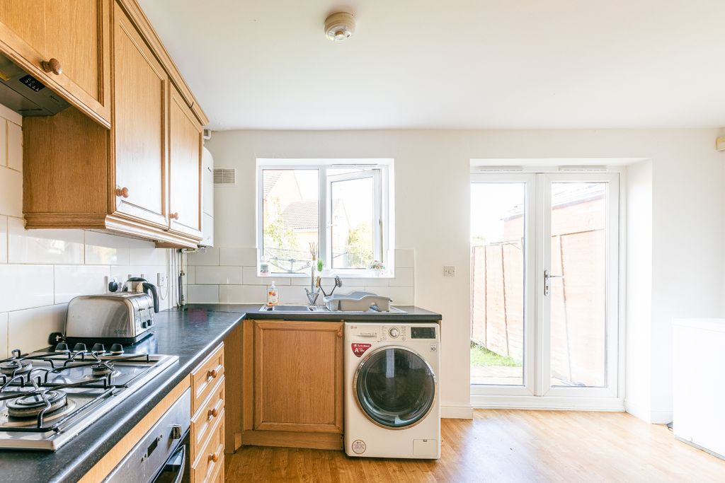 Property photo 2 of 18 2