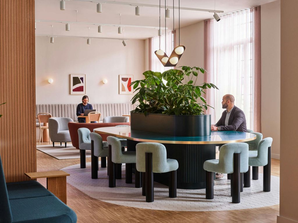 Property photo 2 of 7 Coworking.Jpg