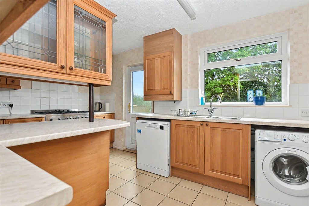 Property photo 3 of 26 Picture No. 14