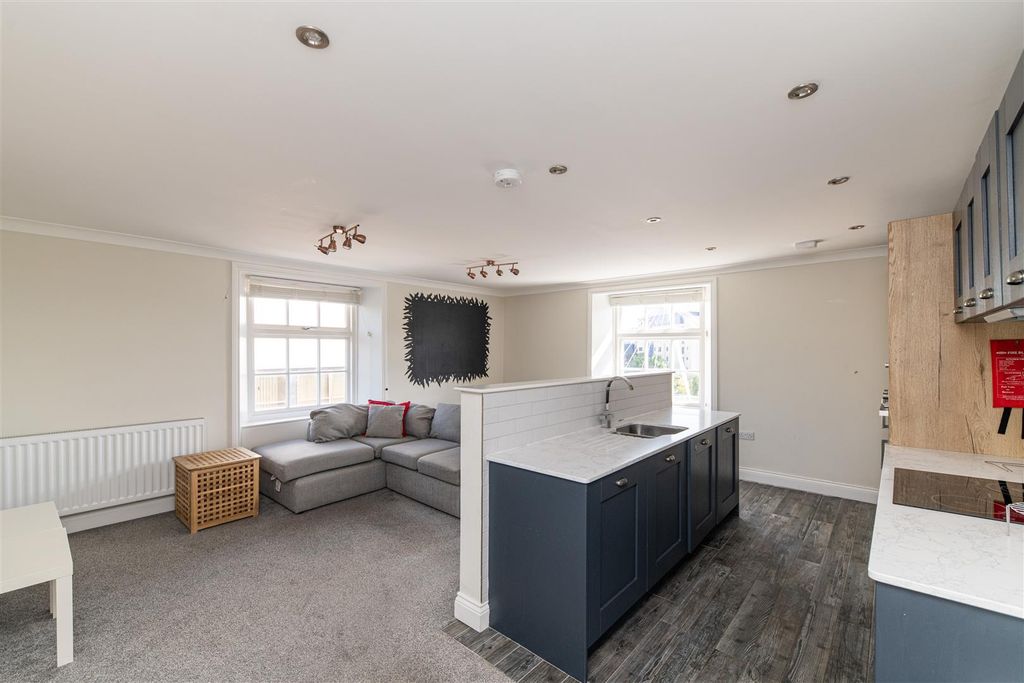 Property photo 2 of 8 Edit-9285.Jpg