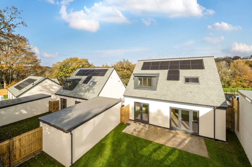 Property photo 3 of 22 Picture No. 13