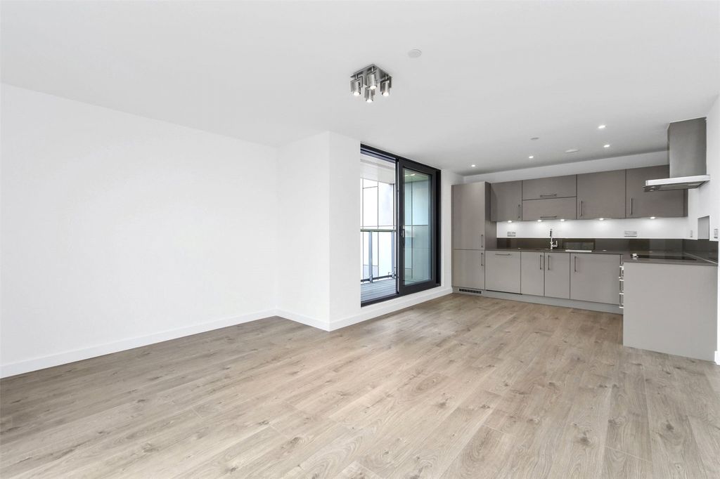 Property photo 1 of 16 Picture No. 17