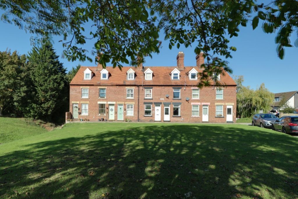 Property photo 1 of 24 New Row