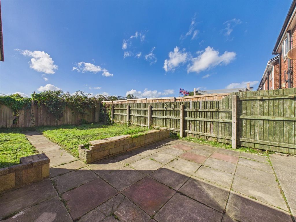 Property photo 3 of 22 Cam03844G0-Pr0536-Still018.Jpg