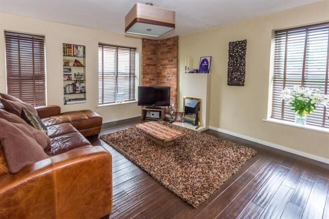 Property photo 1 of 6 Image