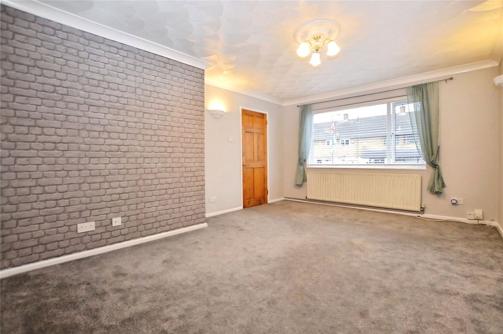 Property photo 2 of 11 Picture No. 21